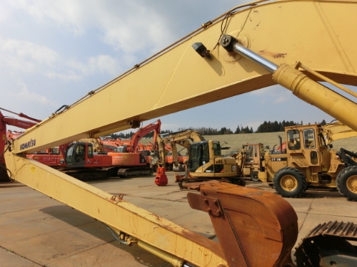 Komatsu PC 200LC-8 2006 YR 3002 HR From japan Komatsu PC 200LC-8 2006 YR 3002 HR From japan