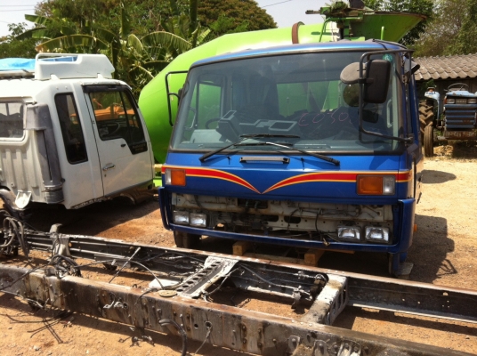 ขาย 6 ล้อ ติดเครน UNIC K-55B (4 step +jib) (เก่าญี่ปุ่น)