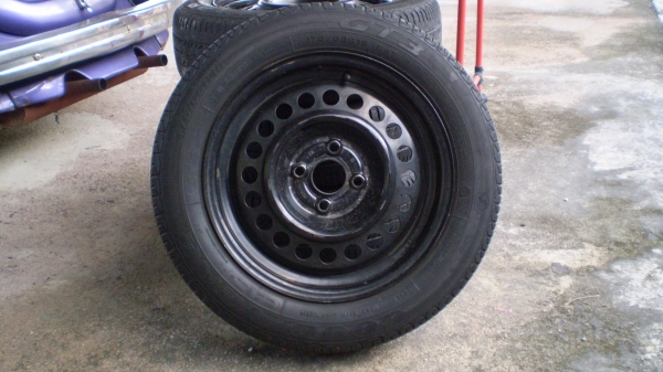 ขายล้อกะทะ15พร้อมยาง 1ชุด ถูกๆ
