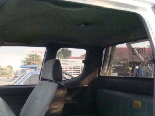 สตราด้า โฟว์วีล ปี41 ภาษีเต็ม เอกสารพร้อมโอนรถอยู่จังหวัดน่าน