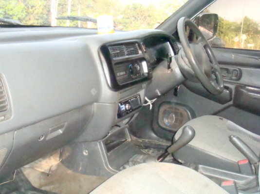 สตราด้า โฟว์วีล ปี41 ภาษีเต็ม เอกสารพร้อมโอนรถอยู่จังหวัดน่าน