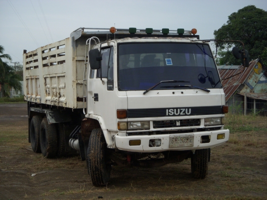10ล้อ2เพลาดั้ม  ISUZU 210HP เกียร์ฟูเลอร์