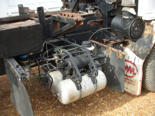 10ล้อ2เพลาดั้ม  ISUZU 210HP เกียร์ฟูเลอร์