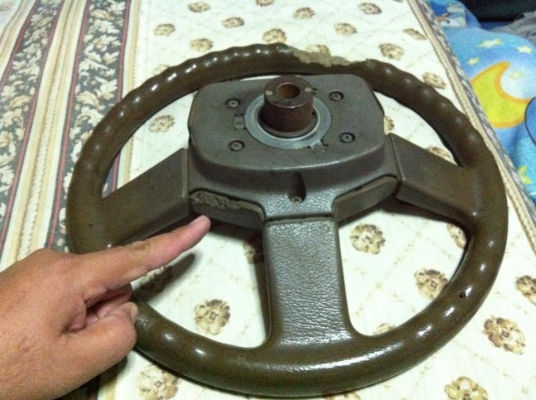 ส่งพัสดุให้คุณทรงเดช จังหวัดลำปาง เรียบร้อยแล้ว ขอบคุณมากครับ ขาย พวงมาลัย ISUZU TFR แท้ติดรถ สภาพพร้อมใช้