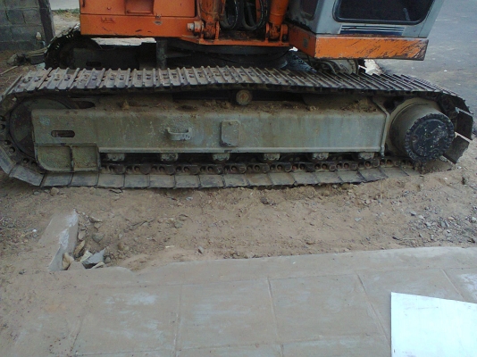 ขายแบคโฮ HITASHI รุ่น1 เครื่อง ISUZU 165