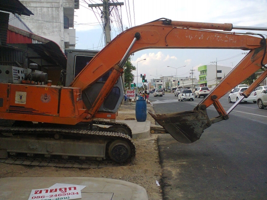 ขายแบคโฮ HITASHI รุ่น1 เครื่อง ISUZU 165