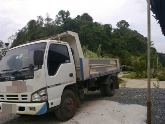 ขาย 6 ล้อดั๊ม ISUZU NPR 130 แรงม้าปี49 เดิมๆ สวยๆ สนใจโทร 0819701072