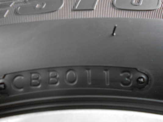 ขายล้อแม็ก Honda Civic ขอบ 15 พร้อมยางป้ายแดงปี 13/เทิร์นได้-ใส่ฟรีค่ะ ขายล้อแม็ก Honda Civic ขอบ 15 พร้อมยางป้ายแดงปี 13/เทิร์นได้-ใส่ฟรีค่ะ