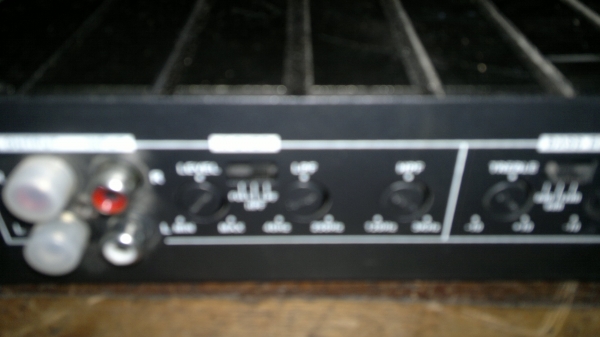 ขายแอมป์ติดรถยนต์2แชลแนลมี2ตัวขายยกคู่1600