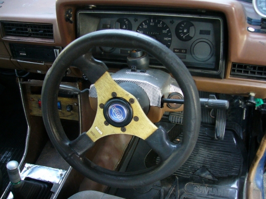 ขาย NISSAN SD23 Profressional 4 ประตู ดีเซล LD20 Turbo