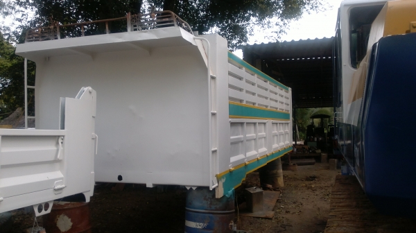 กระบะดั้ม 10 ล้อ สนใจ ติดต่อ ด่วน