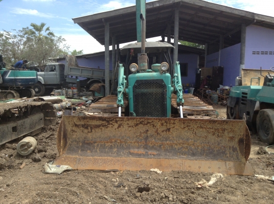 ต้องการขาย  d4d เครื่องดี บรุช สลักใหม่ เฟืองใหม่ ใบมีดดี 2 คัน