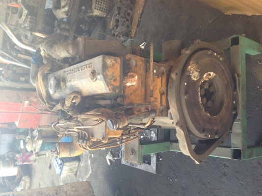 เครื่องkomatsu 4d95s-w เครื่องkomatsu 4d95s-w