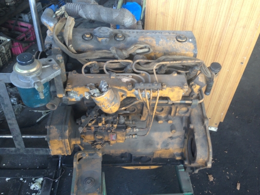 เครื่องkomatsu 4d95s-w เครื่องkomatsu 4d95s-w