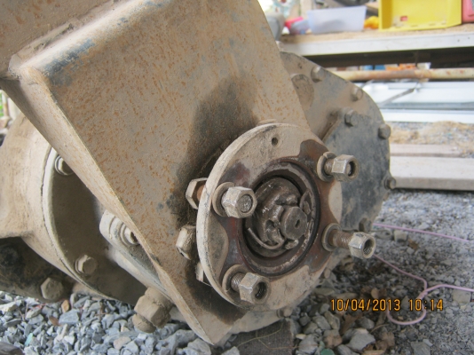 สโลว์ของอีซูซุ เพิ่งยกลงเปลี่ยนหกสูบลง