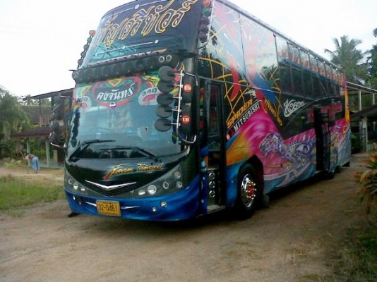 ขายรถบัสพัดลม 12 ม.โรโบค๊อป เครื่องท้าย เดวุ 360 แรงม้า (มีแสงยูร) สนใจติดต่อ 086-029-9215