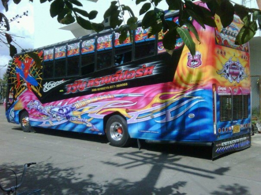 ขายรถบัสพัดลม 12 ม.โรโบค๊อป เครื่องท้าย เดวุ 360 แรงม้า (มีแสงยูร) สนใจติดต่อ 086-029-9215