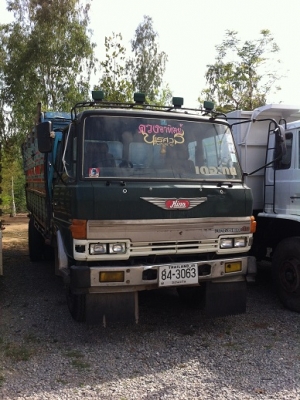 ขายรถบรรทุก 6 ล้อ