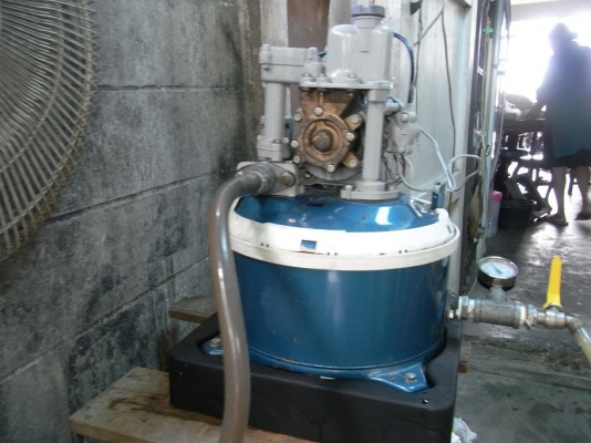 ขายปั้มน้ำ Hitachi 100 W สภาพสวยพร้อมใช้งาน รับประกันคุณภาพ ดูประวัติการขายผมได้ครับ