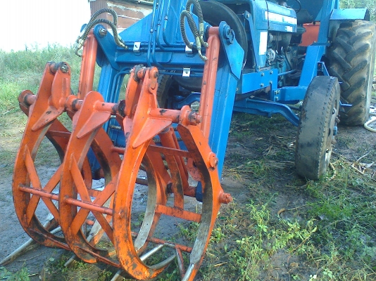 ขายรถคีบฟอร์ด คีบของKKสภาพดี ขายรถคีบฟอร์ด คีบของKKสภาพดี