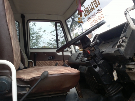 10 ล้อเพลาเดียว ร็อกกี้  FVM ดั้มเกษตร