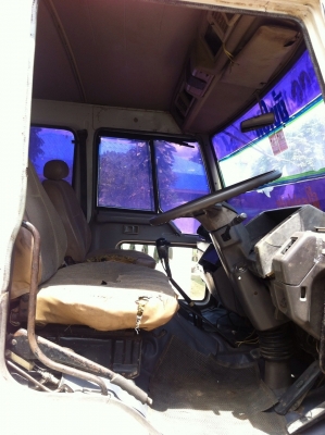 MITSUBISHI FUSO FN527 - 195 HP 6D16 TD2343 สิบล้อดั๊มพ์ 2 เพลา กระบะดั๊มพ์เหล็ก 12 ตันของสามมิตรลอนเฉียง เครื่องแน่นดีแรงดีไม่เยิ้ม หัวเก๋งสีบางเดิมภายในสวยครบ แอร์เย็น พ.เพาเวอร์ เบรคทริ๊ปฟี้ ช่วงล่างใหญ่คัชซีสวยมากๆไม่มีที่ติ ยางสภาพดี 10 เส้นประมาณ 80\%