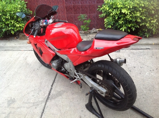 CBR 400 แฟริ่งแต่ง อินวอย CBR 400 แฟริ่งแต่ง อินวอย