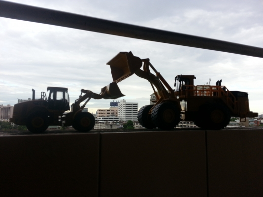 รถตักล้อยาง caterpillar 992G รายละเอียดสวยคับ รถตักล้อยาง caterpillar 992G รายละเอียดสวยคับ