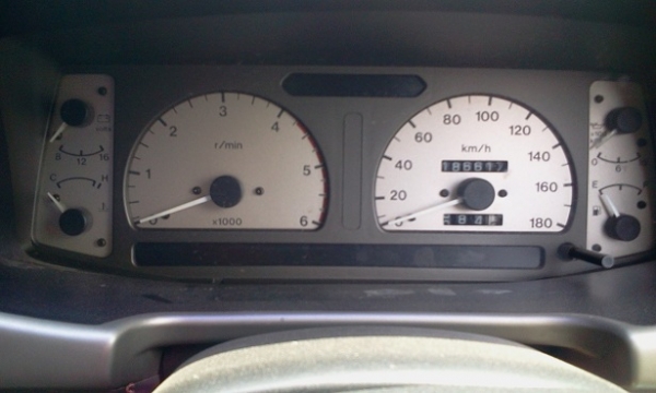 ขายกระบะ อีซูซุ Isuzu Dragon power 3.0 turbo ราคา360,000 บาท