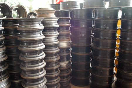 กะทะล้อบรรทุก 4ล้อ 6ล้อ 10ล้อ ของแท้ญี่ปุ่น TOPY 22.5x8.25 , 22.5x7.50 กะทะล้อบรรทุก 4ล้อ 6ล้อ 10ล้อ ของแท้ญี่ปุ่น TOPY 22.5x8.25 , 22.5x7.50