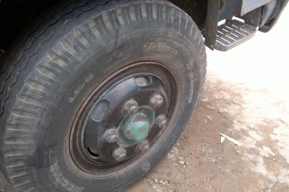 ขายด่วน 6 ล้อดั้มพ์ Isuzu 175 แรงชัชซี NRR