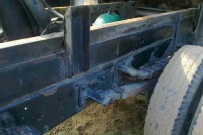 ขายด่วน 6 ล้อดั้มพ์ Isuzu 175 แรงชัชซี NRR