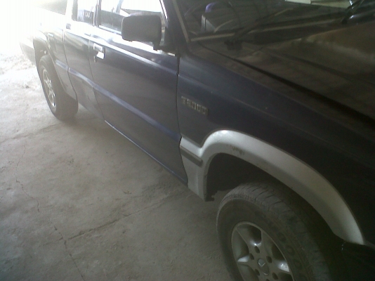 กระบะรถมาสด้าซักคัน สภาพพร้อมใช้งาน เครื่องดีซื้อแล้วไม่ผิดหวัง โทร.081-9969436 ป๋าเล้ง