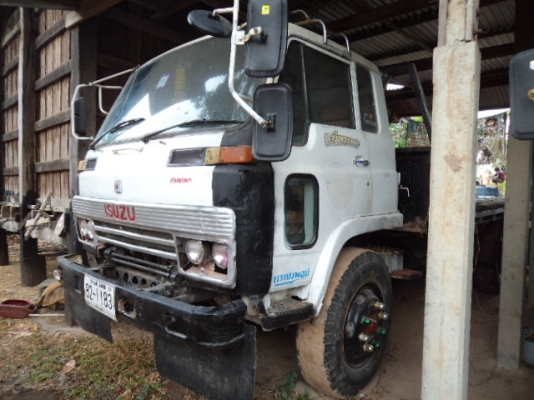 ขายรถอีซูซุ10ล้อเทเลอร์JCM เข็นรถแม็กโค120 สภาพดีพร้อมใช้งานคับ