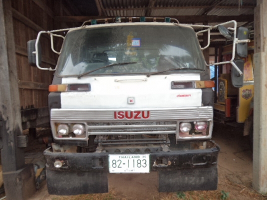 ขายรถอีซูซุ10ล้อเทเลอร์JCM เข็นรถแม็กโค120 สภาพดีพร้อมใช้งานคับ