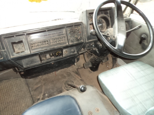 ขายรถอีซูซุ10ล้อเทเลอร์JCM เข็นรถแม็กโค120 สภาพดีพร้อมใช้งานคับ