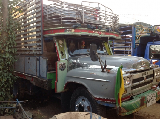 สาระแน10ล้อภาค2มาแว้วว ขายจริงก่อนทุกโรงรถยนต์555 สาระแน10ล้อภาค2มาแว้วว ขายจริงก่อนทุกโรงรถยนต์555