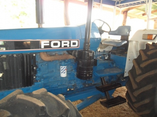 ขาย รถไถฟอร์ด6640 NEW HOLLAND 2เพลา คานหน้าคาราโร่