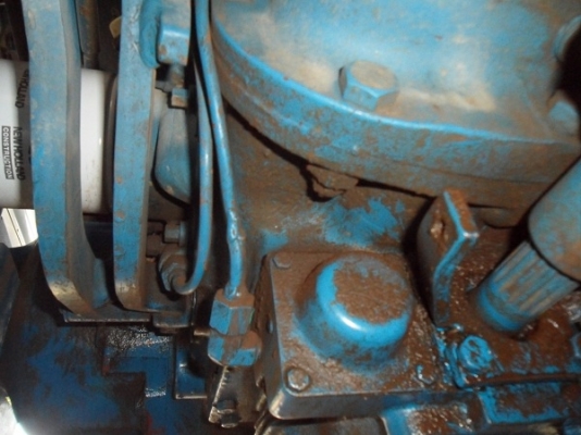 ขาย รถไถฟอร์ด6640 NEW HOLLAND 2เพลา คานหน้าคาราโร่