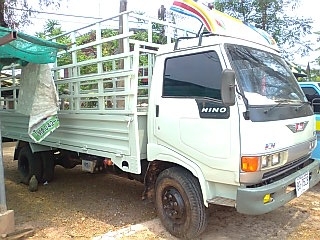 ขาย HINO FC 2WHLA เครื่อง WO4D 120 แรงติดตังพวงมาลัยเพาว์ แอร์เย็นเครื่องดีคัซีสวย กระบะยาว 5.50 เมตร ราคาต่อลองได้