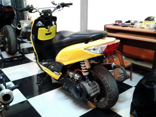 ------ ขาย สกู๊ตเตอร์สวยๆ แนวยุ่น คับ ------