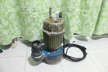 ปั๊มไดโว่สูบน้ำขนาดท่อ 3นิ้ว ยี่ห้อ kodai สภาพพร้อมใช้งานเลยครับ ปั๊มไดโว่สูบน้ำขนาดท่อ 3นิ้ว ยี่ห้อ kodai สภาพพร้อมใช้งานเลยครับ