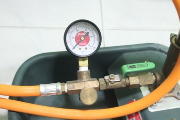 เครื่องทดสอบรอยรั่ว Test pump ASADA รุ่น TP50S พร้อมใช้งานครับ