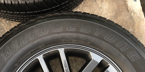 ล้อแม็ก Toyota Fortuner BMC(สีดำ) ขอบ17 พร้อมยาง 265-65-17 Bridgestone ปี 15