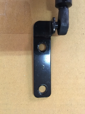 ขายโช๊คฝากระโปรงรถ TOYOTA รุ่น VIGO & FORTUNER ปี14 ขายโช๊คฝากระโปรงรถ TOYOTA รุ่น VIGO & FORTUNER ปี14