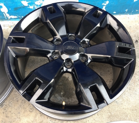 ล้อแม็ก Ford Everest ขอบ 20 สีดำ