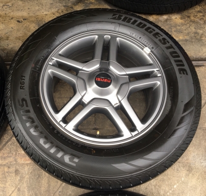 ล้อแม็กป้ายแดง ISUZU Blue Power X-Series ขอบ 16 พร้อมยางป้ายแดง Bridgestone 215-70-16 ปี 17