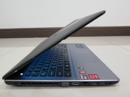 โน๊ตบุ๊ค ASUS X550ZE-XX141D 15.6 นิ้ว AMD Quad Core A10-7400P Ram 4G HDD 750 GB มีการ์ดจอ ที่ชาร์ท ส โน๊ตบุ๊ค ASUS X550ZE-XX141D 15.6 นิ้ว AMD Quad Core A10-7400P Ram 4G HDD 750 GB มีการ์ดจอ ที่ชาร์ท ส