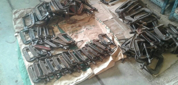 ขายเหมา แคลมป์จับชิ้นงานรูปตัว C มือสอง