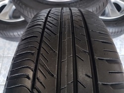 ขายล้อHONDA Jazz Hybrid ขอบ15 พร้อมยางปี 15  ( 4 ล้อ )  ชุดล่ะ6900